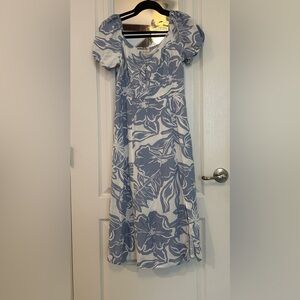 Jessica Simpson Blue and White Floral Midi Dress